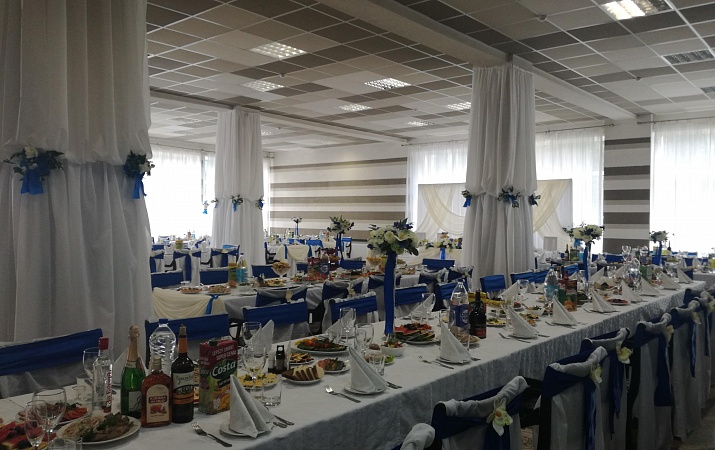 Основной зал