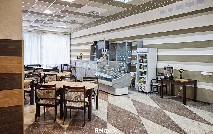 Основной зал